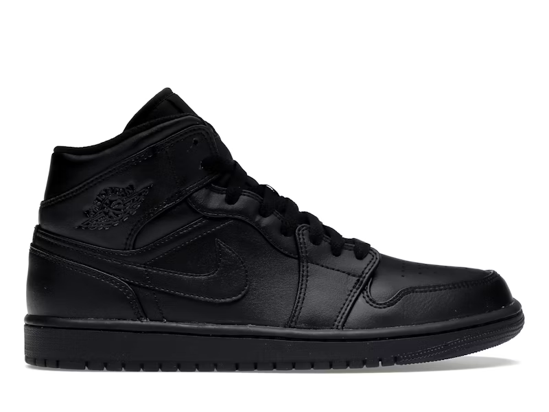 Mid Triple Black 2022