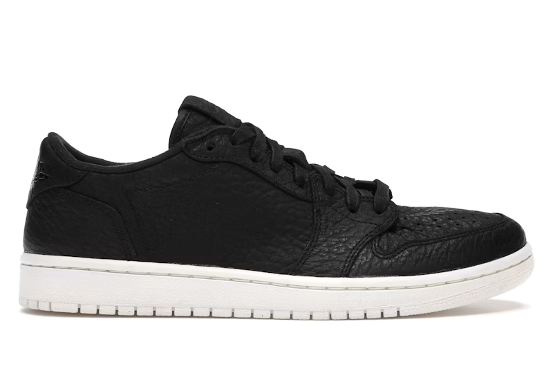 Swooshless Black