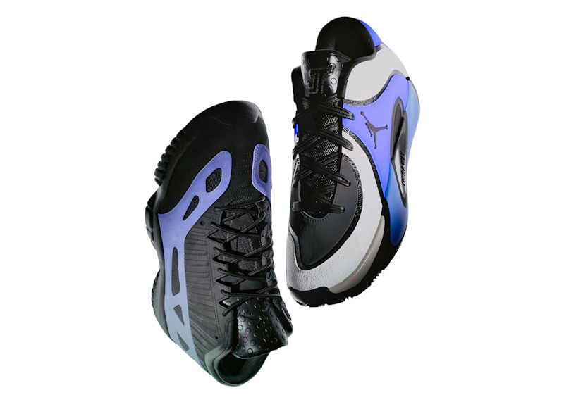 Tatum 4 & 11 Retro Low IE Jayson Tatum World Tour Pack Welcome to London
